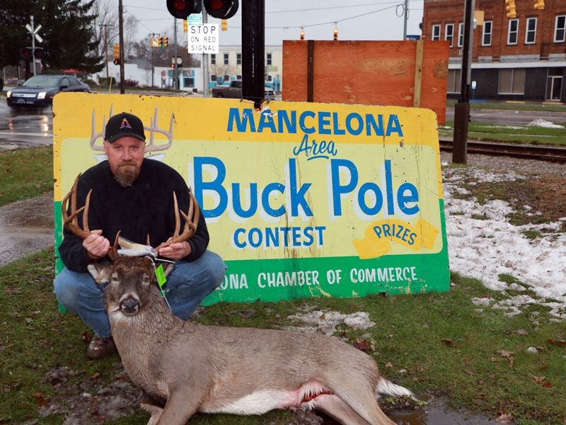 20171115 mancelona buck pole 63rd