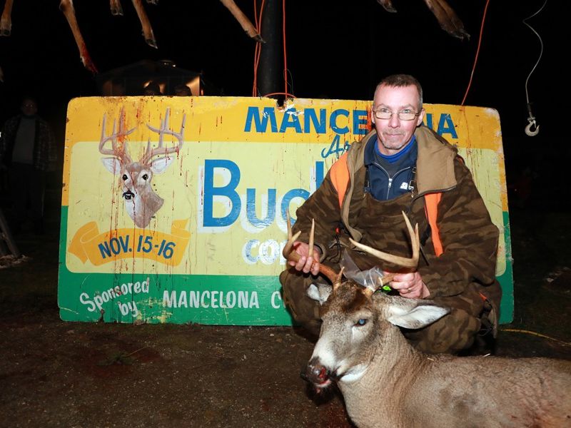 20171116 mancelona buck pole 63rd