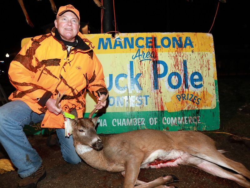 20171116 mancelona buck pole 63rd