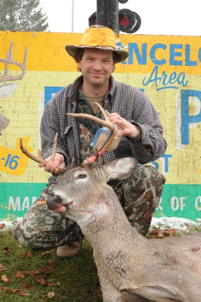 20221115 mancelona 68th buck pole 2022