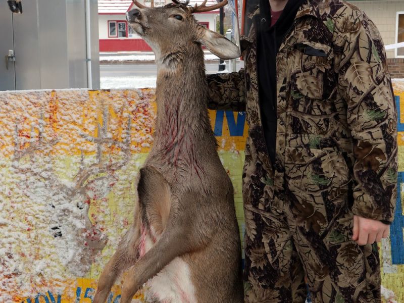 20221116 mancelona 68th buck pole 2022